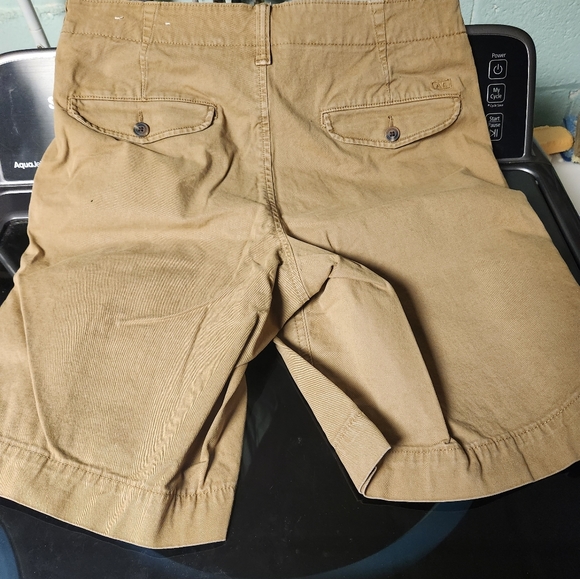 Shorts - Picture 3 of 4